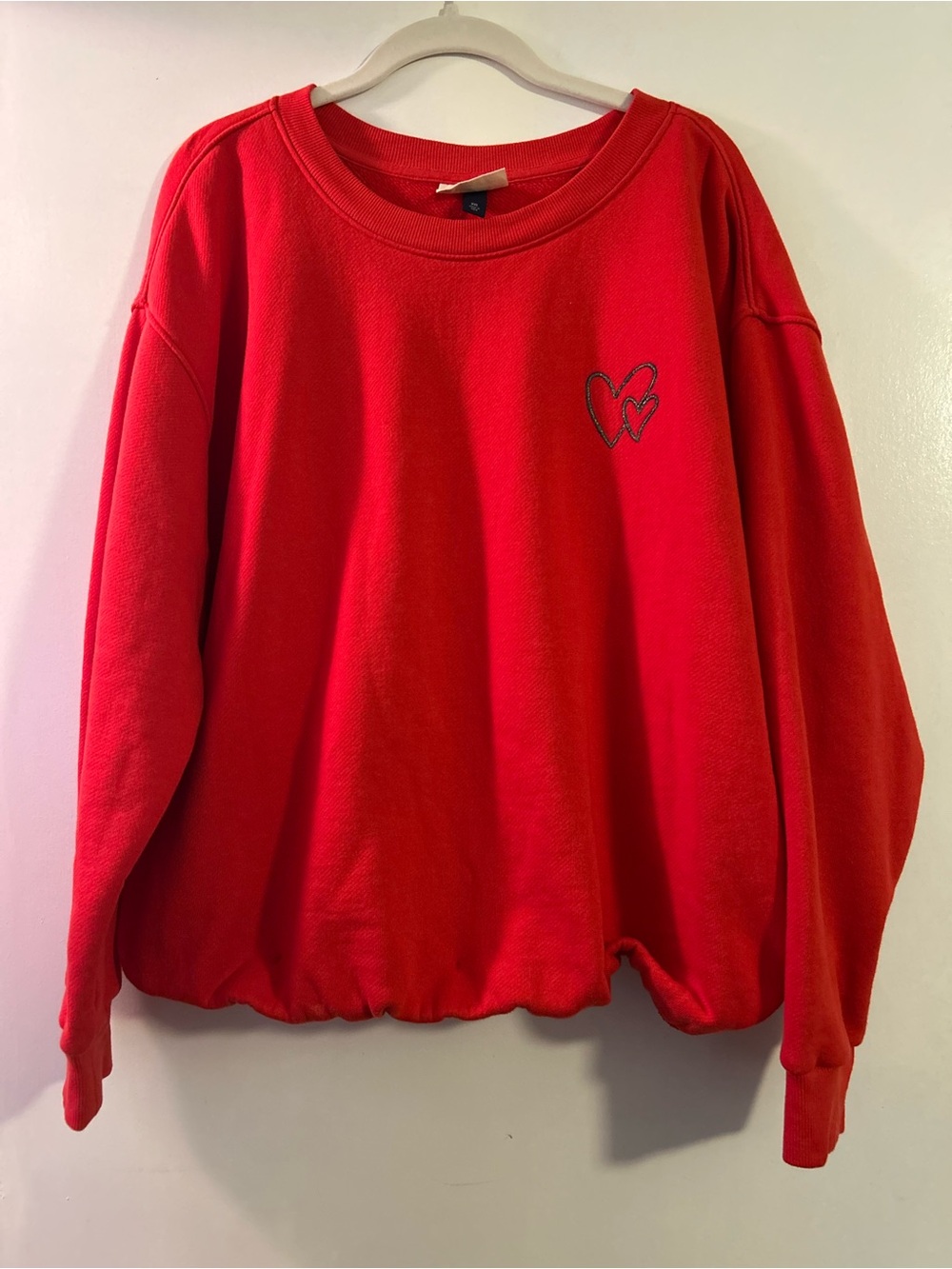 XXL Universal Thread Red Heart Embroidered Crewneck Sweatshirt - Women